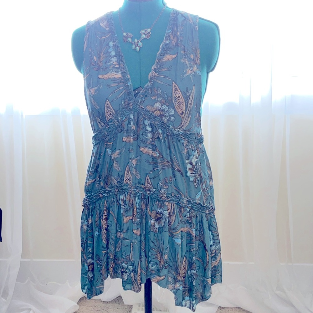Free People tunic - Picture 1 of 2